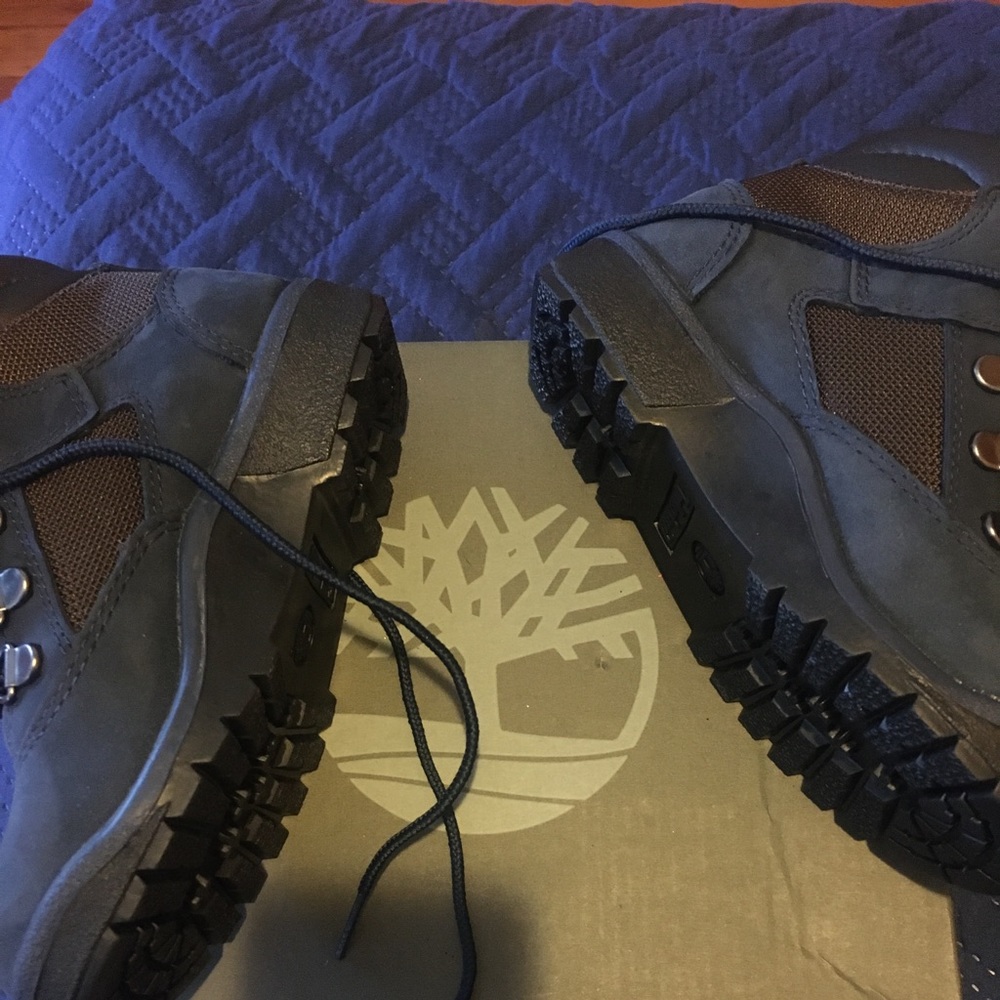 Never Been Worn, Timberlands For toddler, - Picture 2 of 3